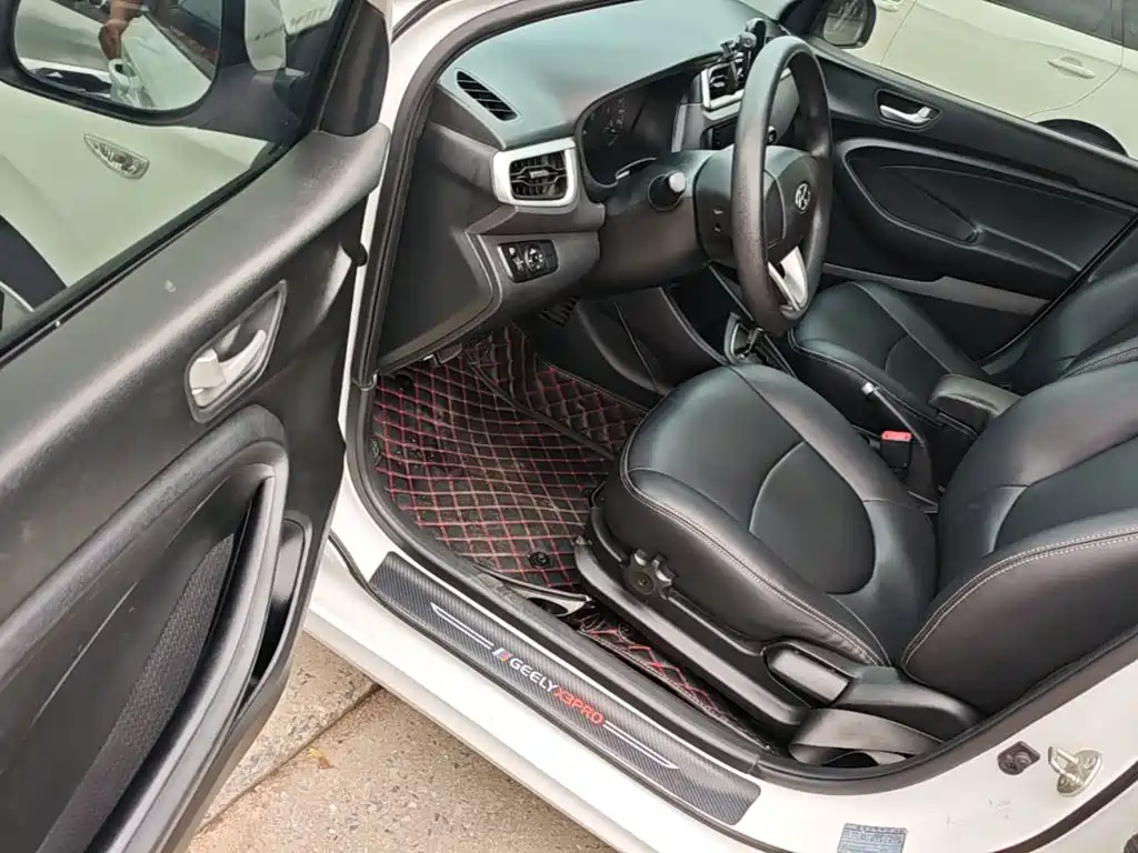 Hyundai Verna — фото 15
