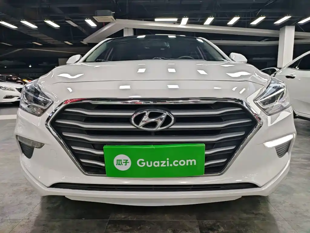 Hyundai Mistra — фото 2