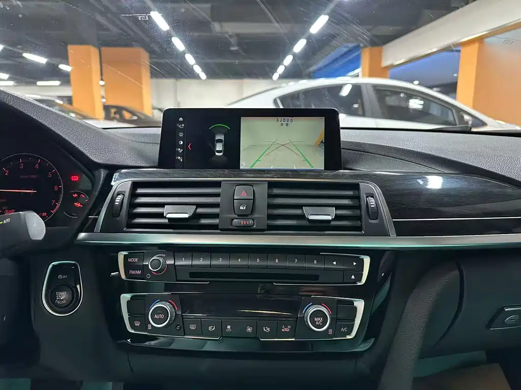 BMW 3 Series — фото 13