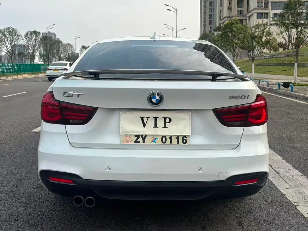BMW 3 Series GT — фото 5