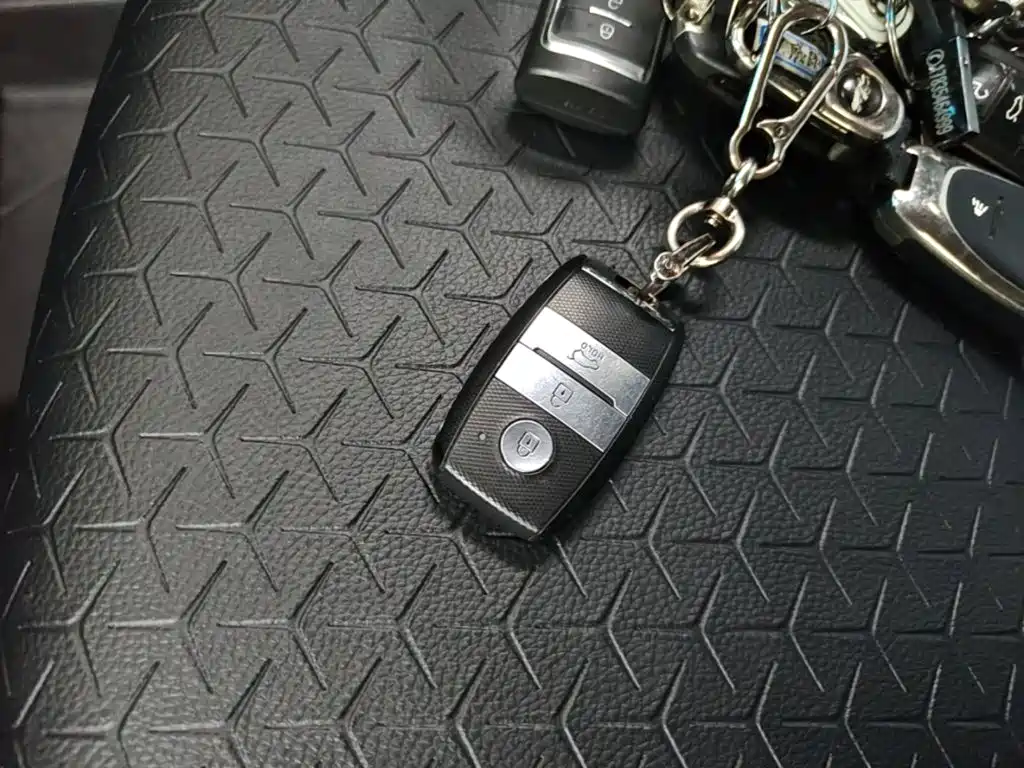 Kia KX1 — фото 16