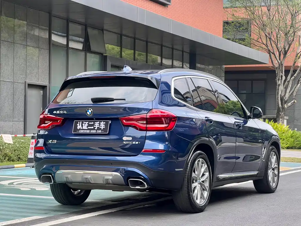 BMW X3 — фото 6