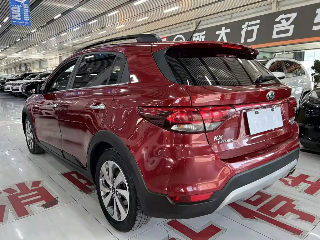 Kia KX Cross — фото 9
