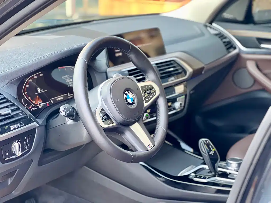 BMW X3 — фото 44