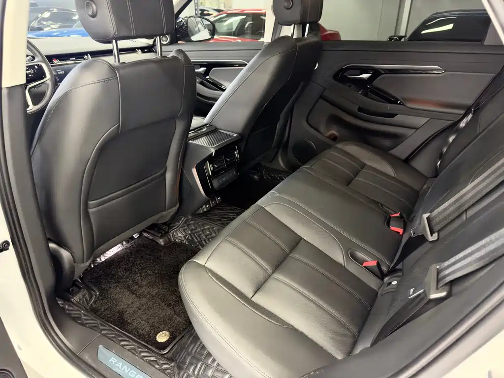 Land Rover Evoque — фото 5