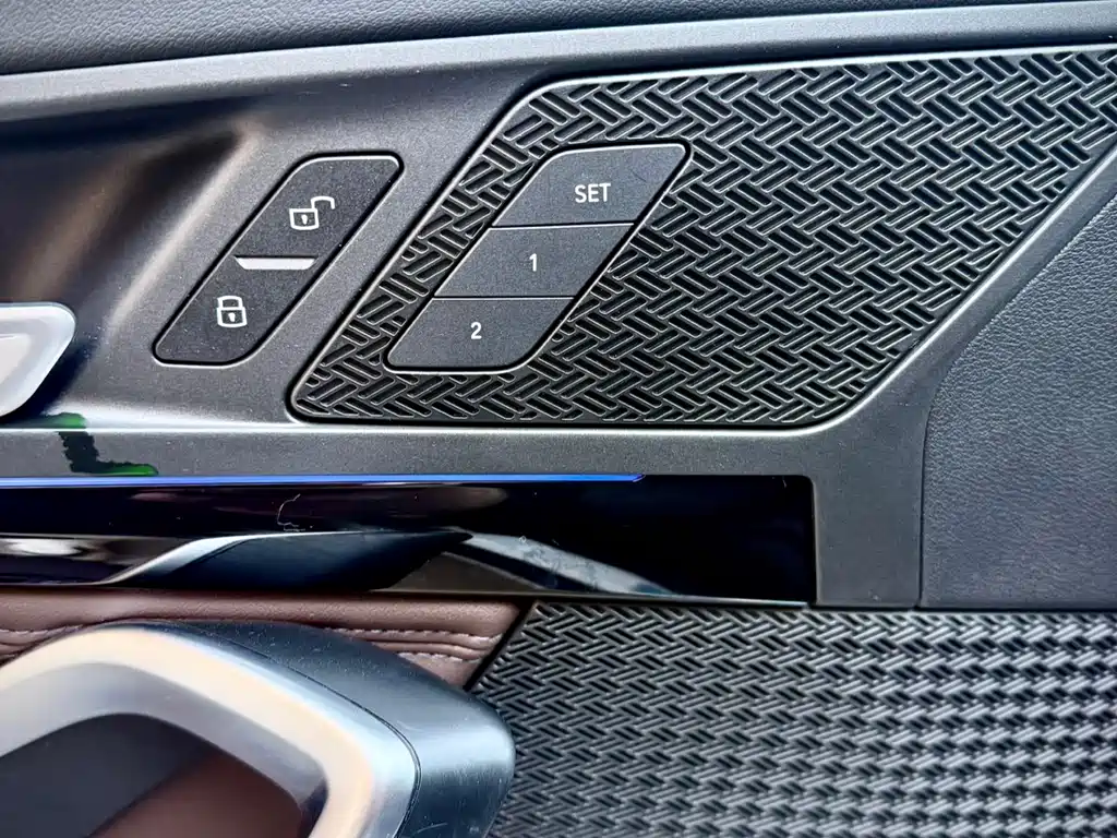 BMW X1 — фото 17