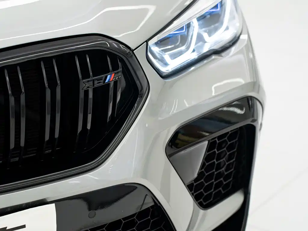 BMW X6 M — фото 8