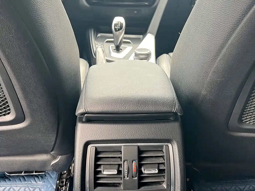 BMW 3 Series GT — фото 29