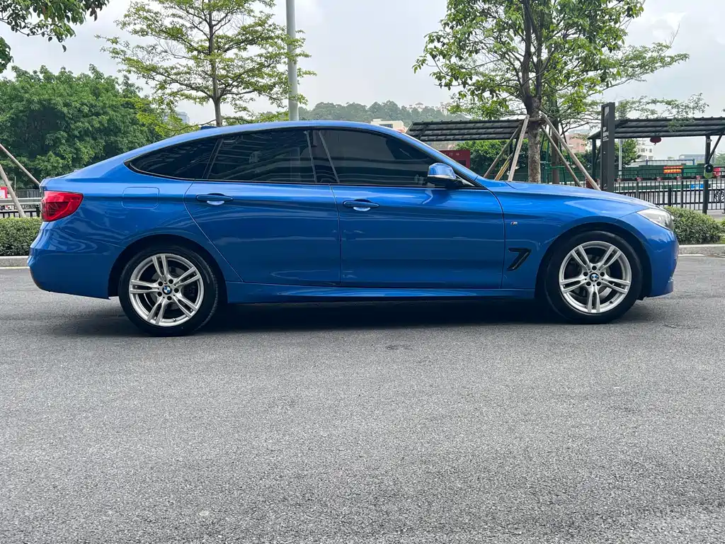 BMW 3 Series GT — фото 7