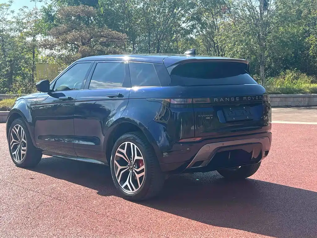 Land Rover Evoque — фото 4
