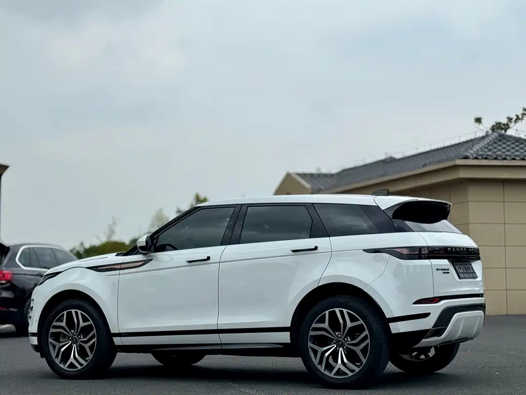 Land Rover Evoque — фото 9