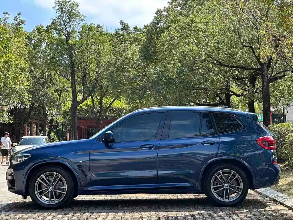 BMW X3 — фото 5