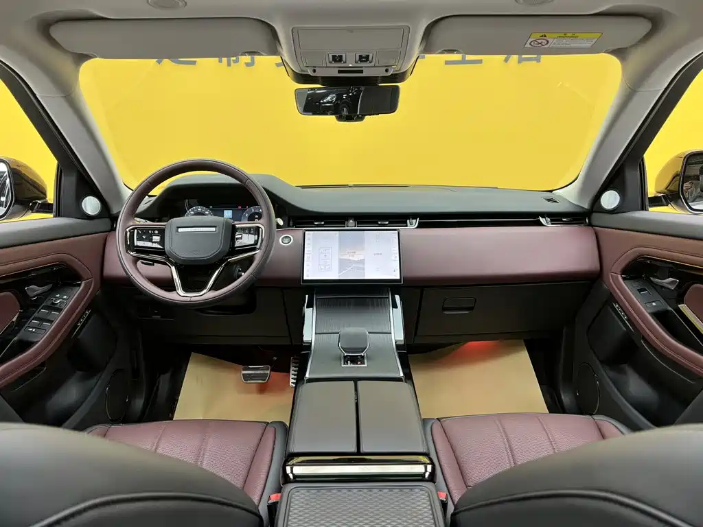 Land Rover Evoque — фото 13