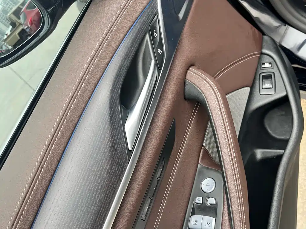 BMW 5 Series New Energy — фото 4