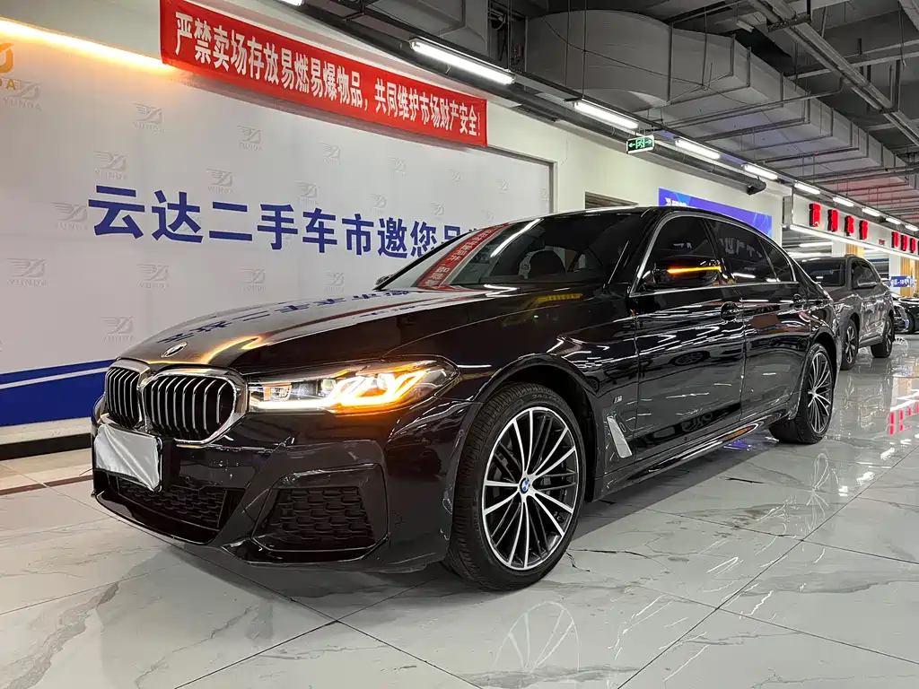 BMW 5 Series — фото 2