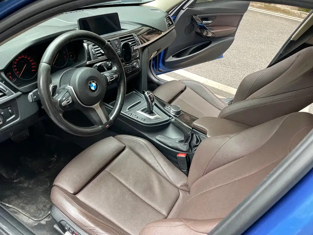 BMW 3 Series — фото 11