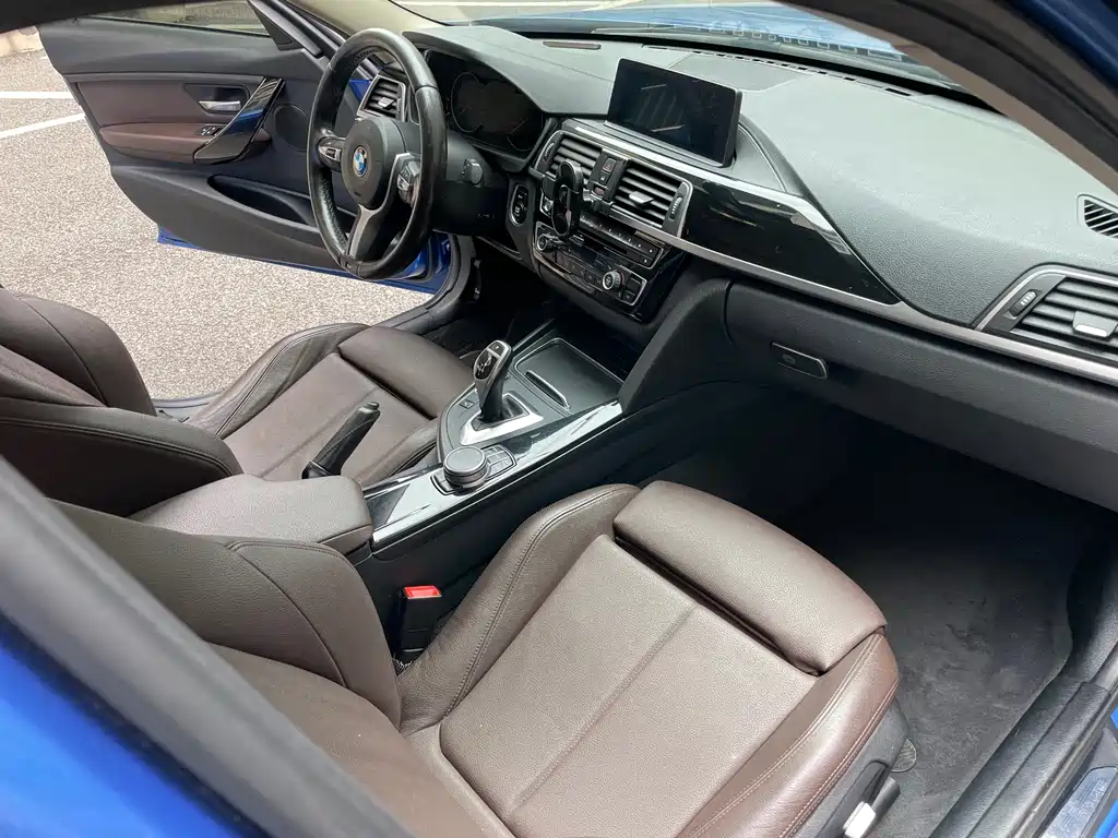 BMW 3 Series — фото 14