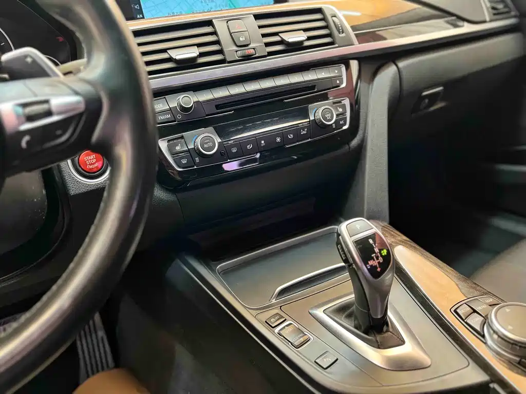 BMW 3 Series — фото 17