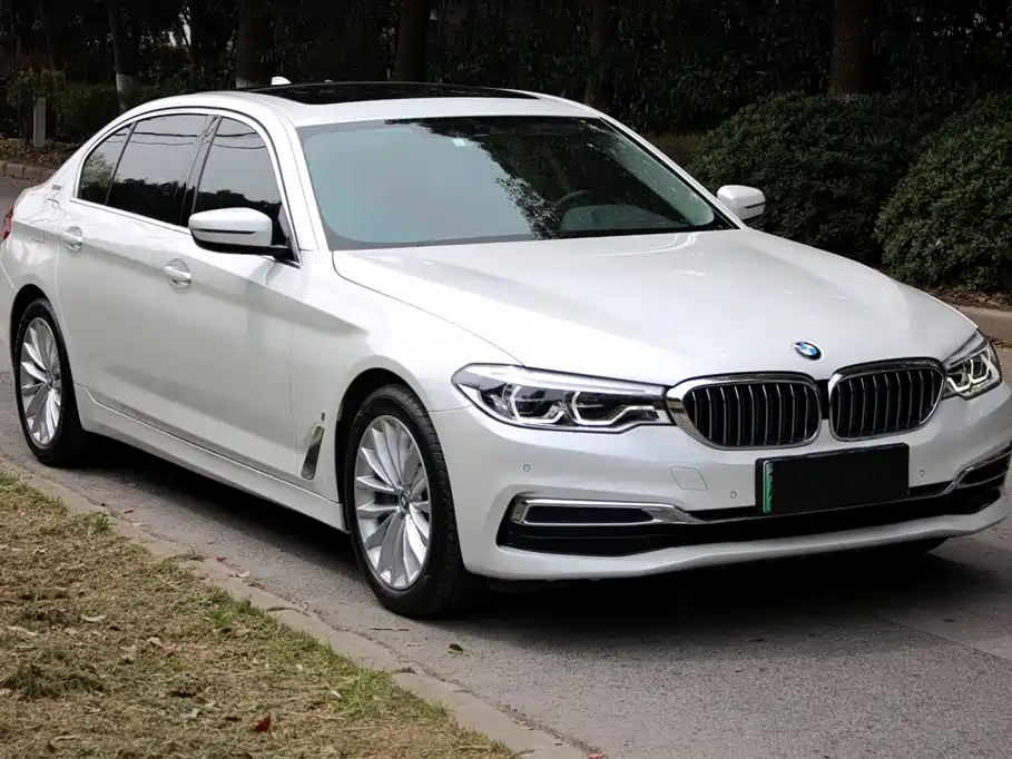 BMW 5 Series New Energy — фото 3
