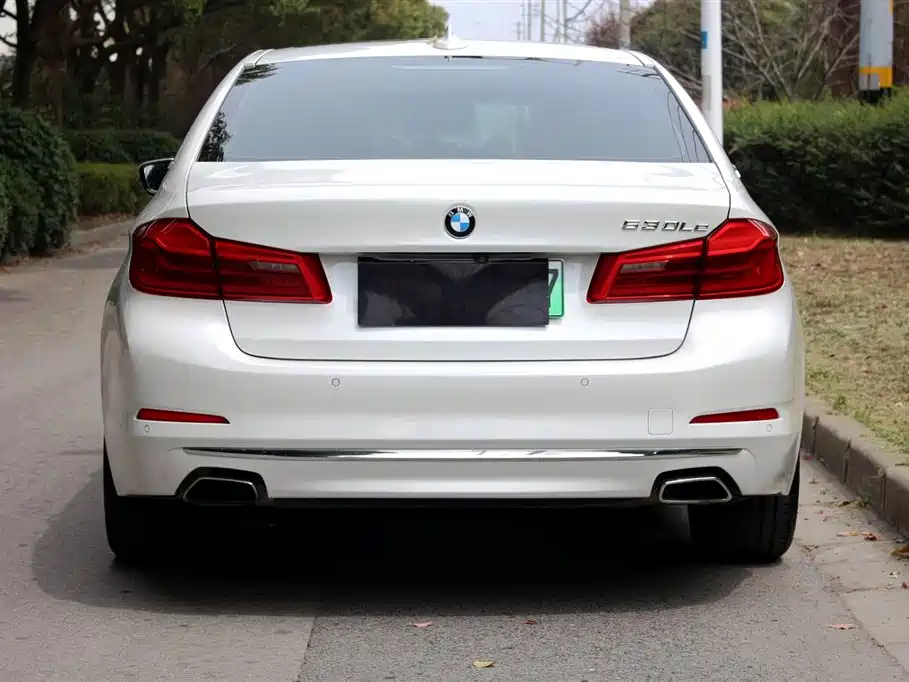 BMW 5 Series New Energy — фото 6