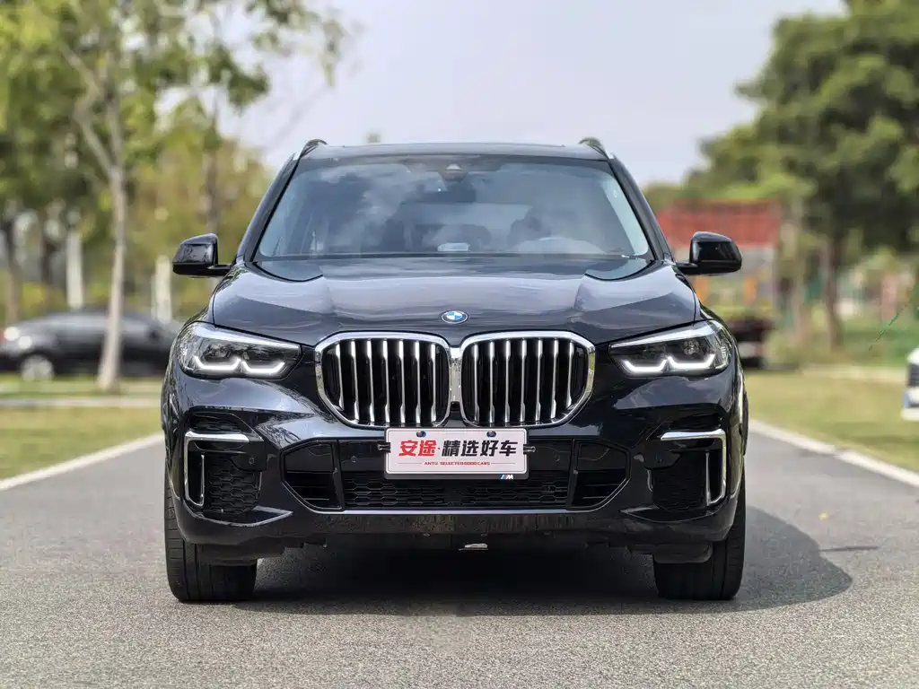 BMW X5 — фото 2