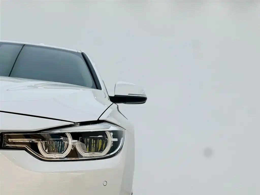 BMW 3 Series — фото 10