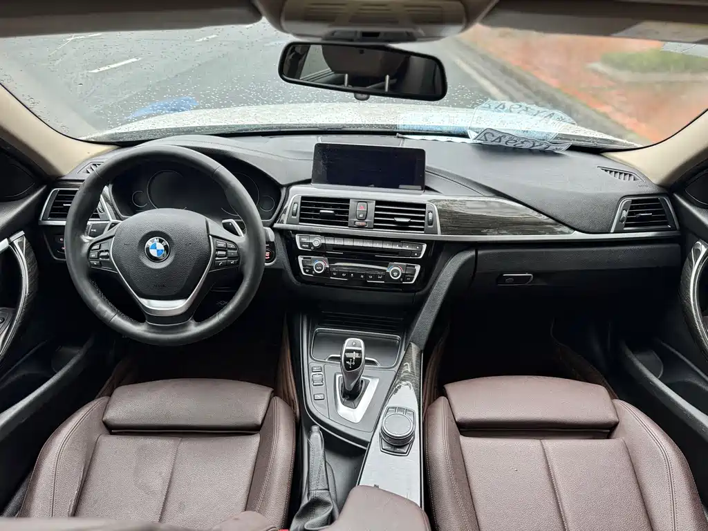 BMW 3 Series — фото 4
