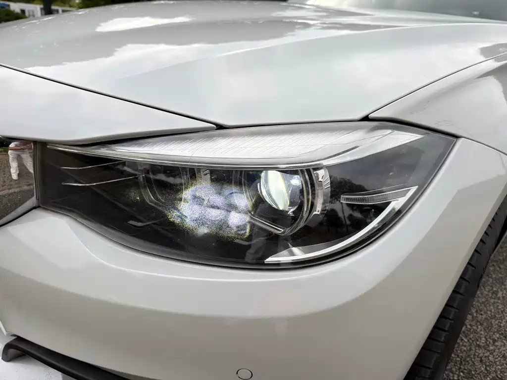 BMW 3 Series GT — фото 4