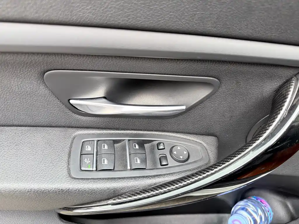 BMW 3 Series GT — фото 7
