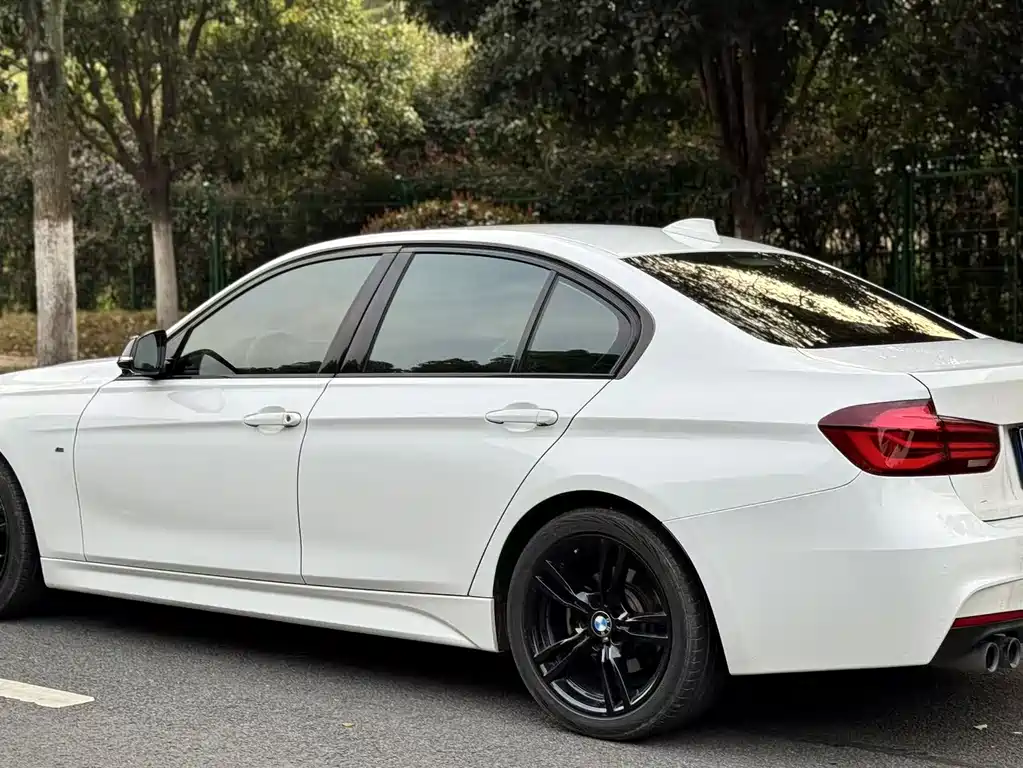 BMW 3 Series — фото 9