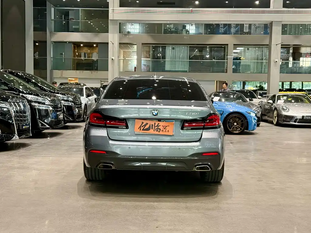 BMW 5 Series (Import) — фото 15
