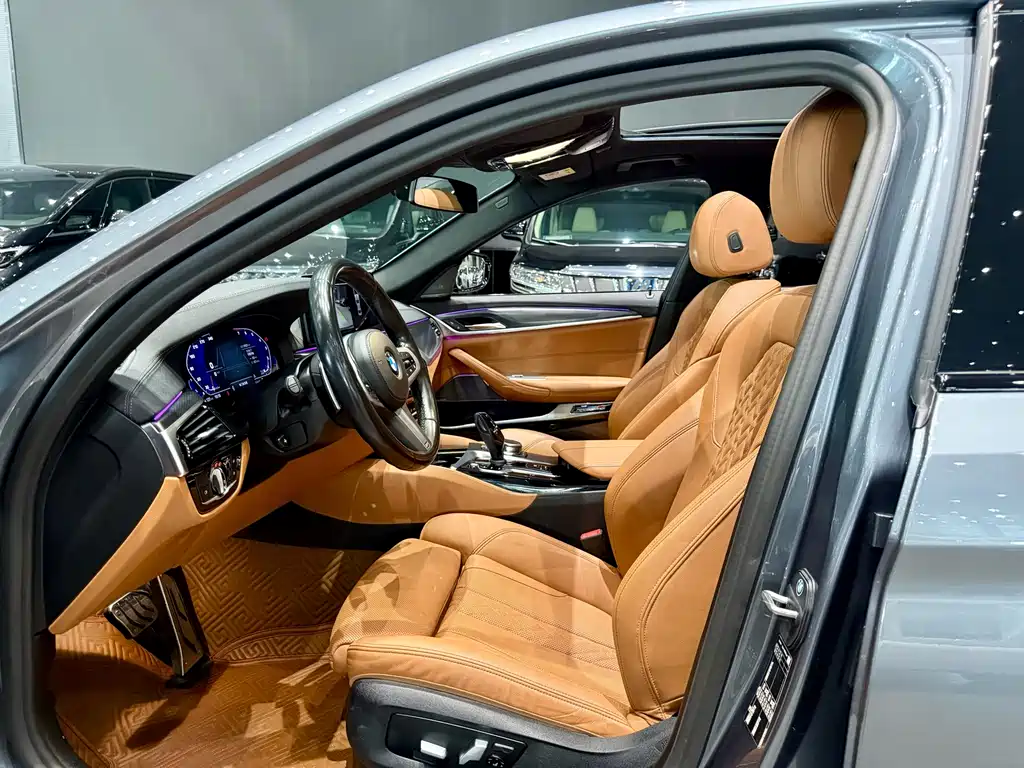 BMW 5 Series (Import) — фото 4