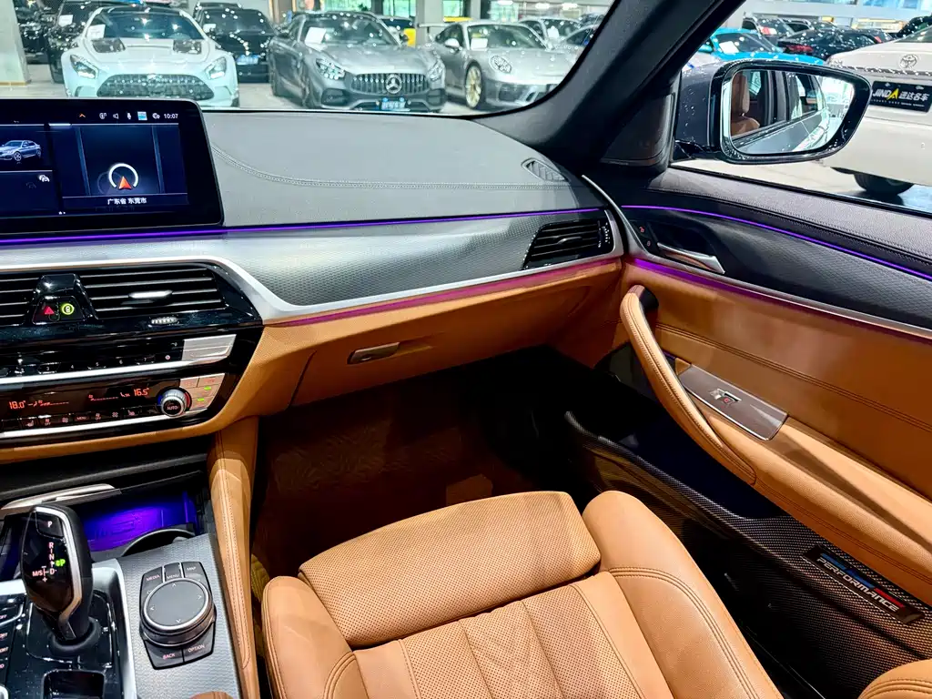 BMW 5 Series (Import) — фото 9