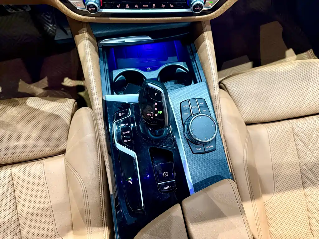 BMW 5 Series (Import) — фото 10