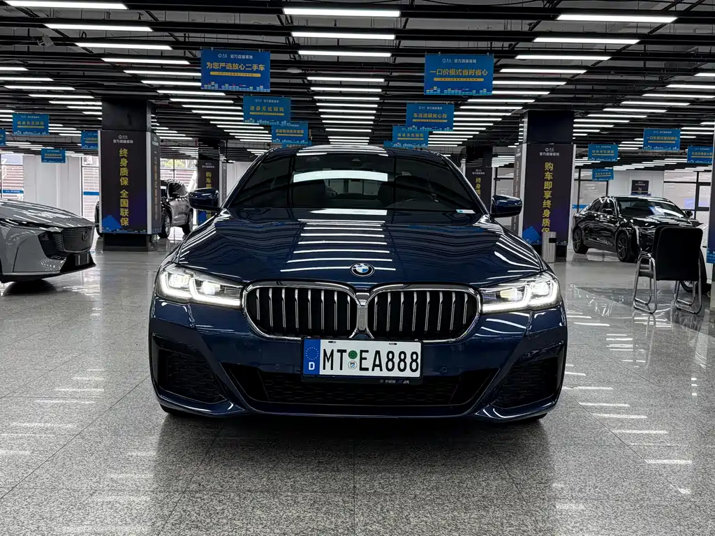 BMW 5 Series — фото 3