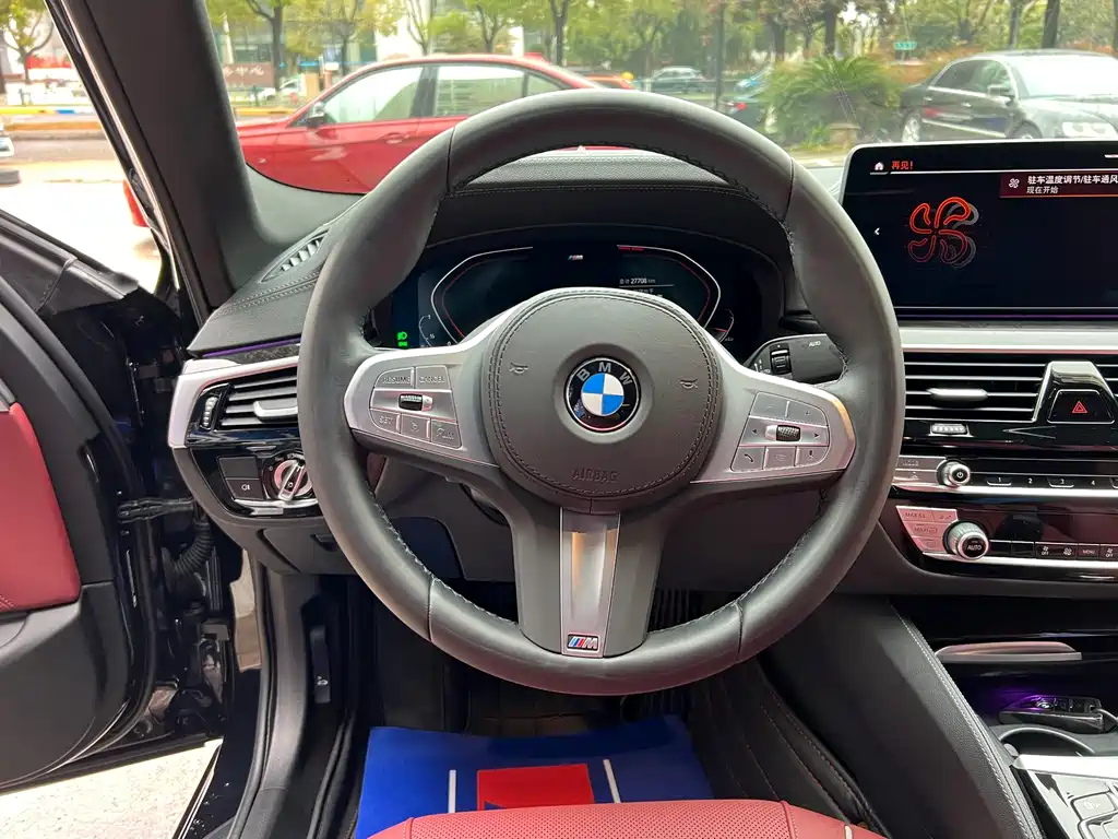 BMW 5 Series — фото 22