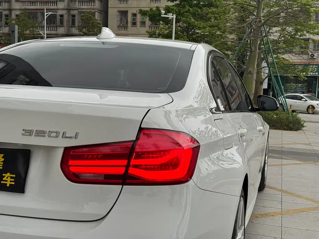 BMW 3 Series — фото 20