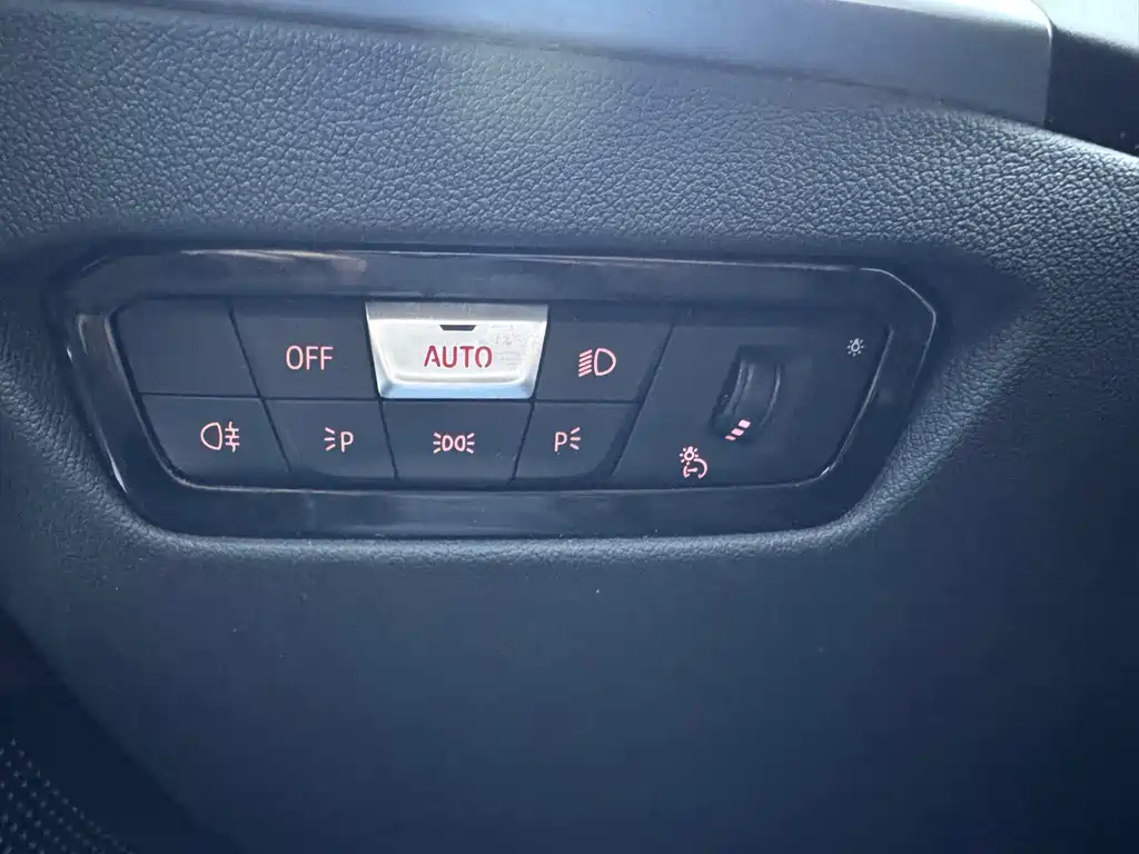 BMW 3 Series — фото 11