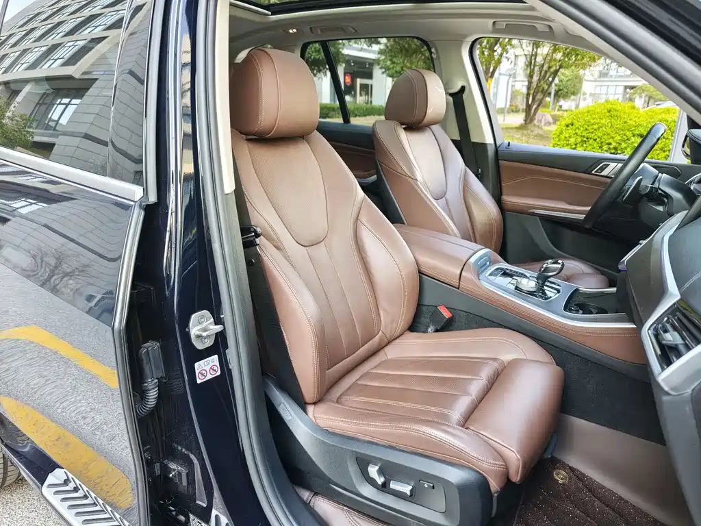 BMW X5 (Import) — фото 14