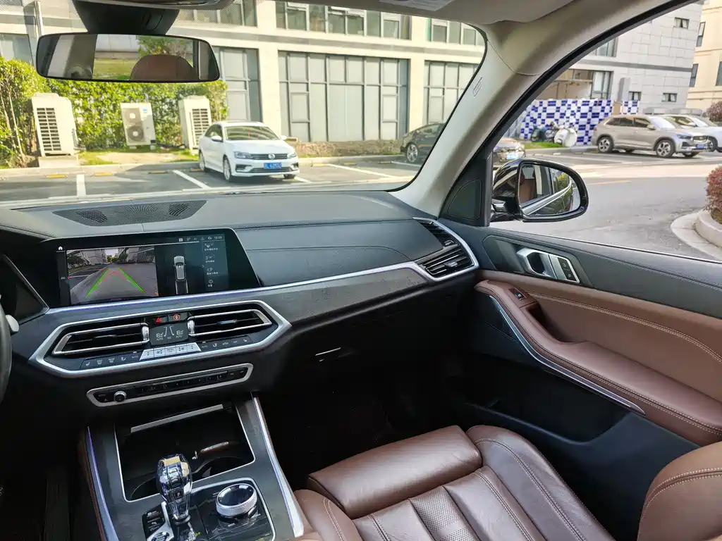BMW X5 (Import) — фото 21