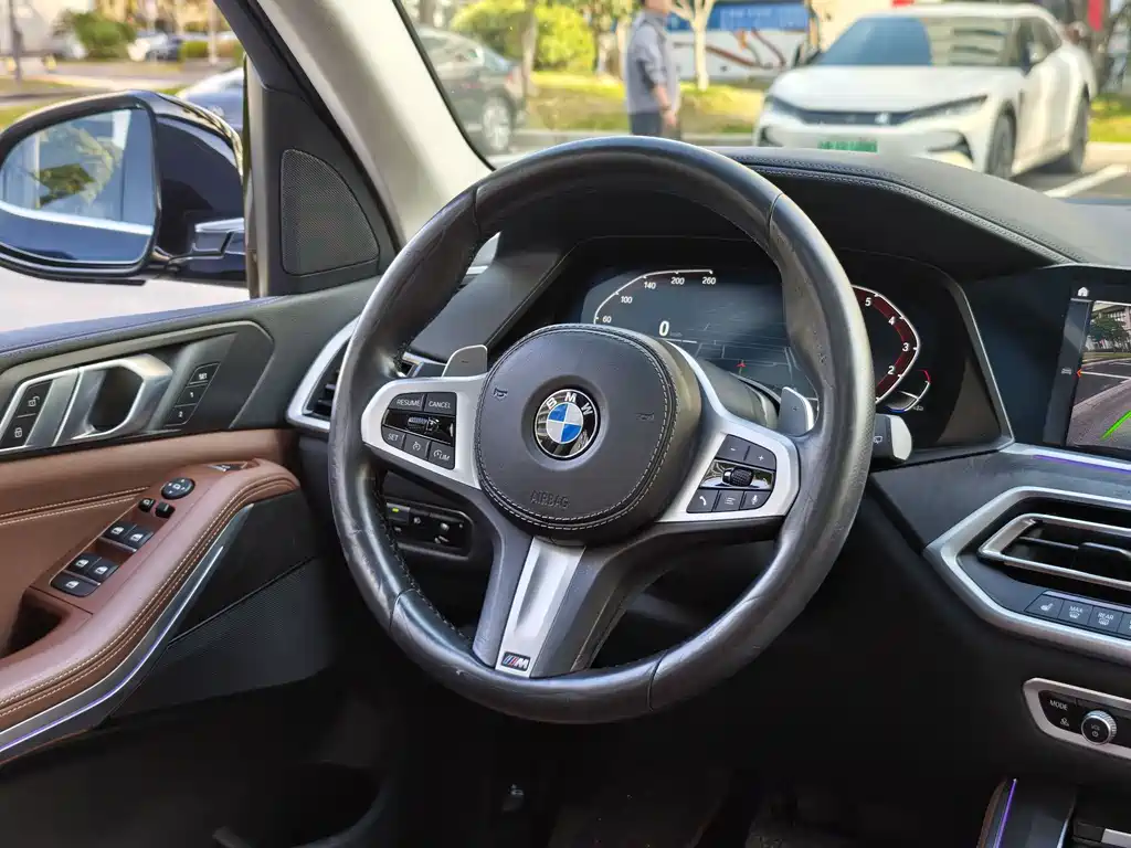 BMW X5 (Import) — фото 22