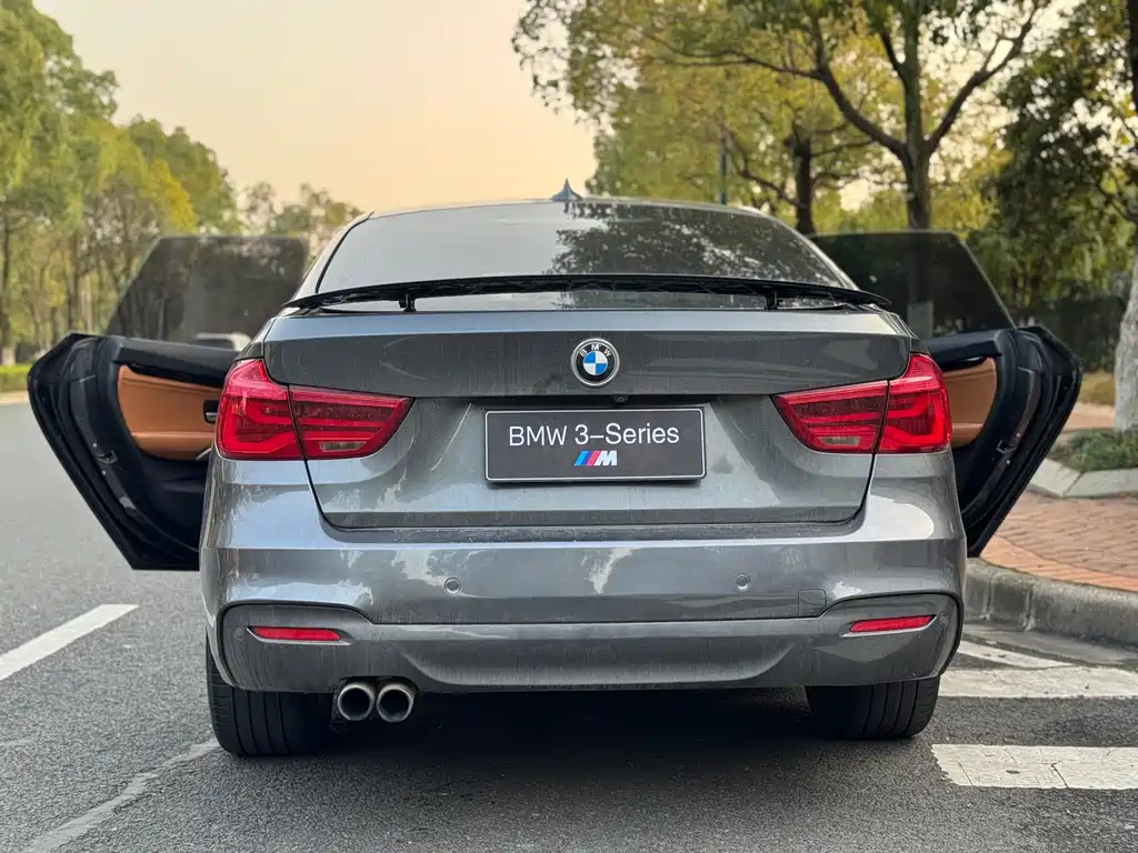 BMW 3 Series GT — фото 8