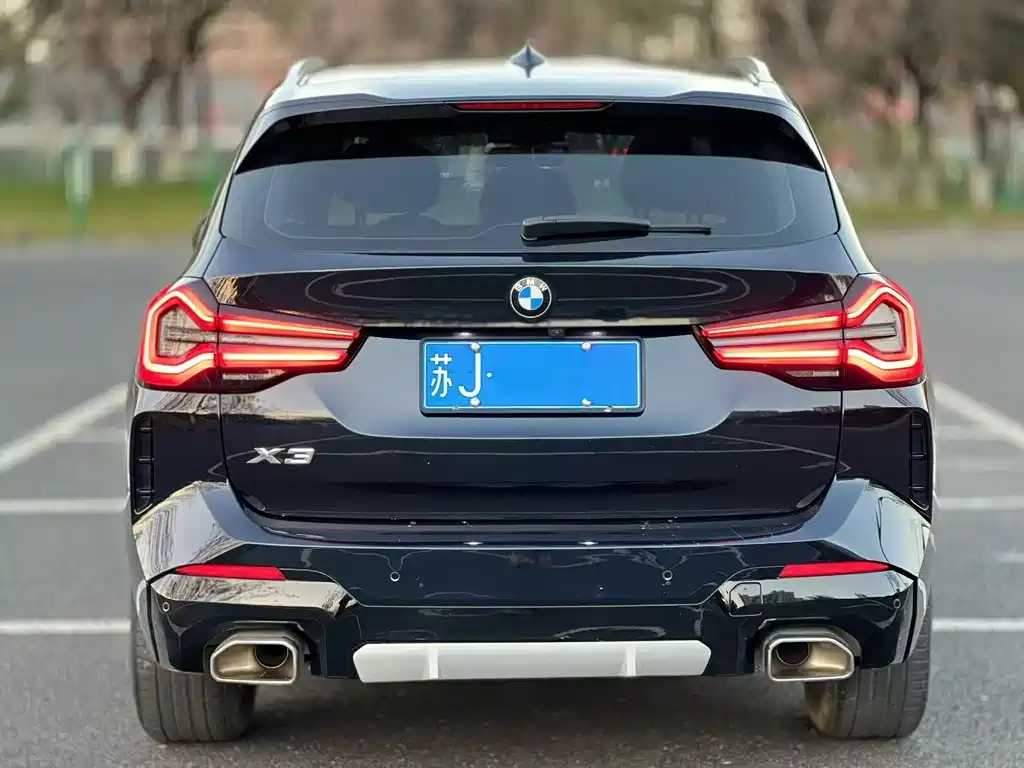 BMW X3 — фото 9