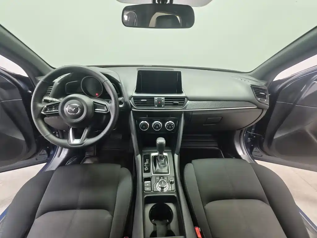 Mazda CX-4 — фото 9