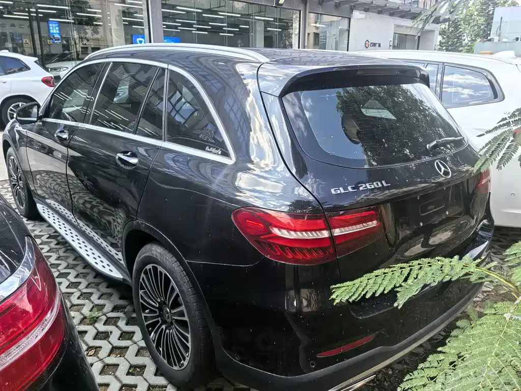 Mercedes-Benz GLC — фото 10