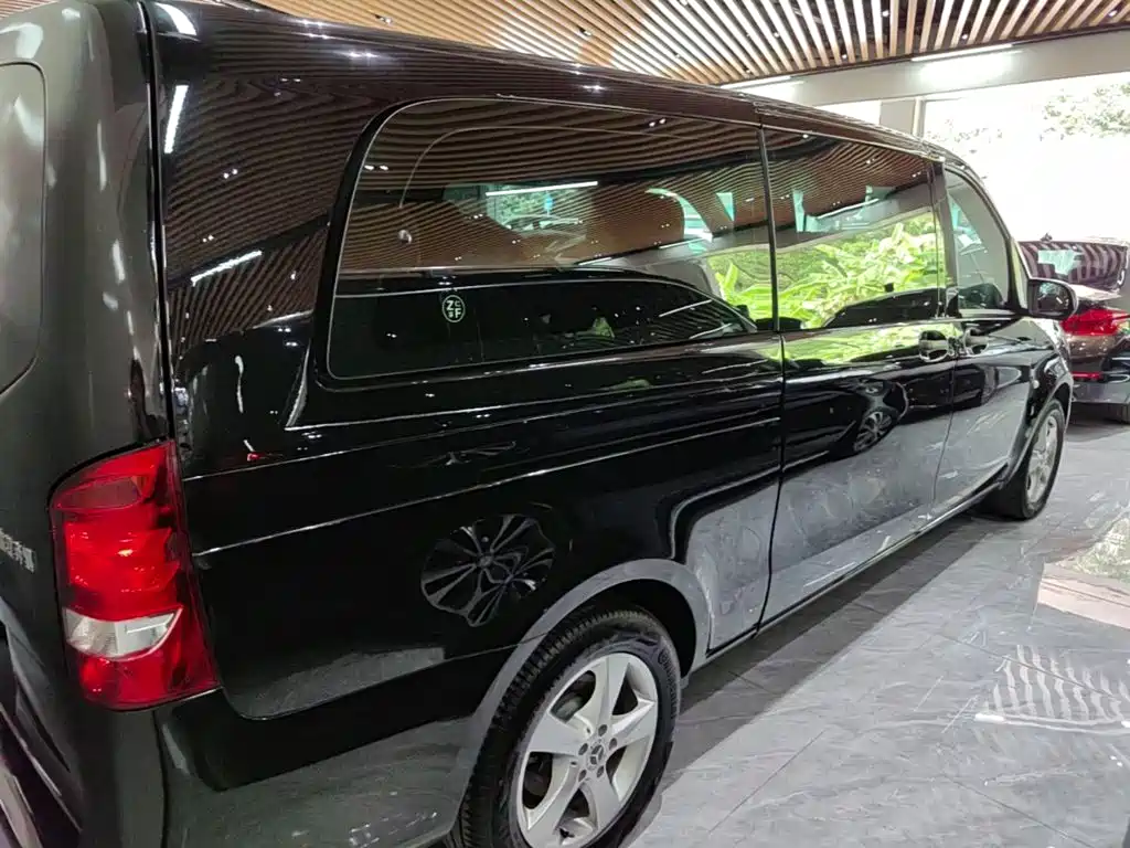 Mercedes-Benz Vito — фото 4