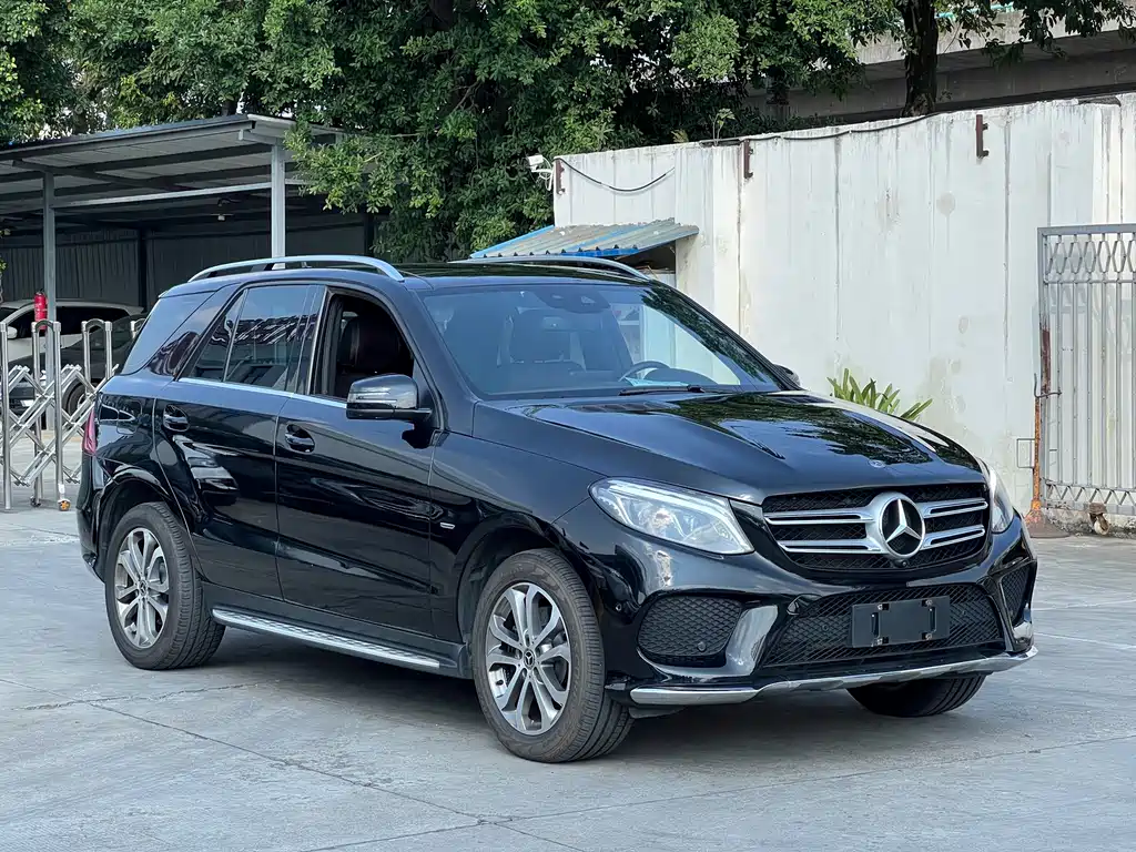 Mercedes-Benz GLE (Import) — фото 3
