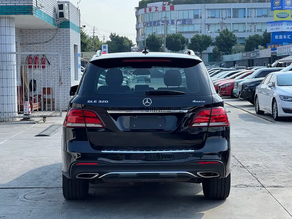 Mercedes-Benz GLE (Import) — фото 4