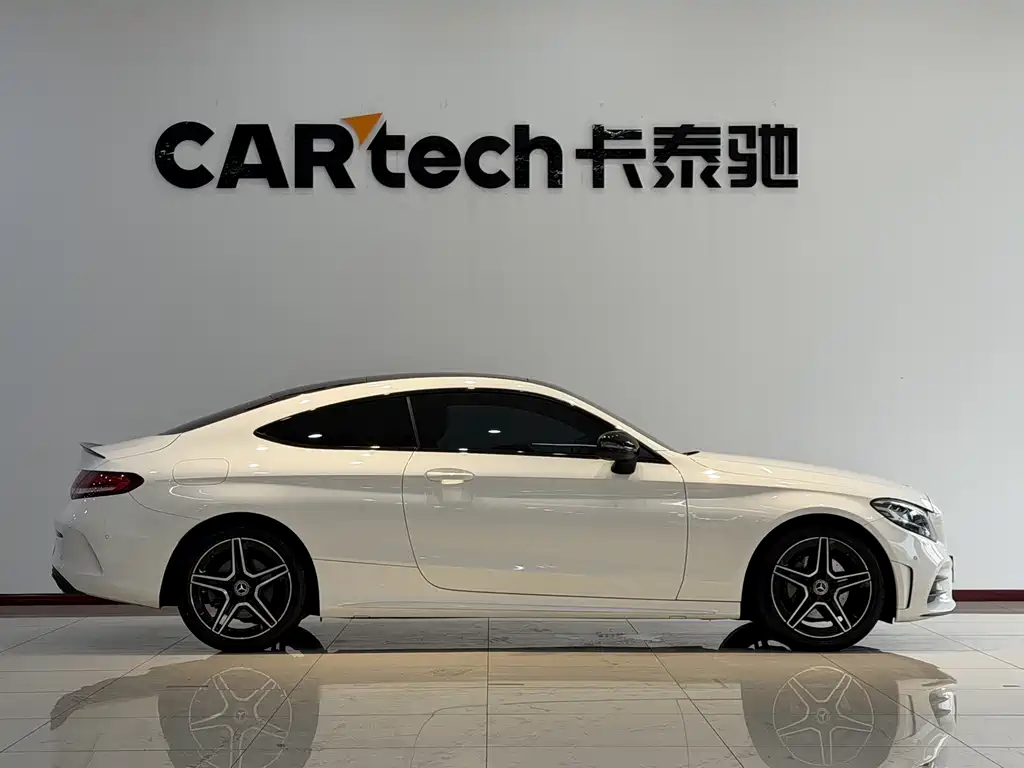 Mercedes-Benz C-Class (Import) — фото 4