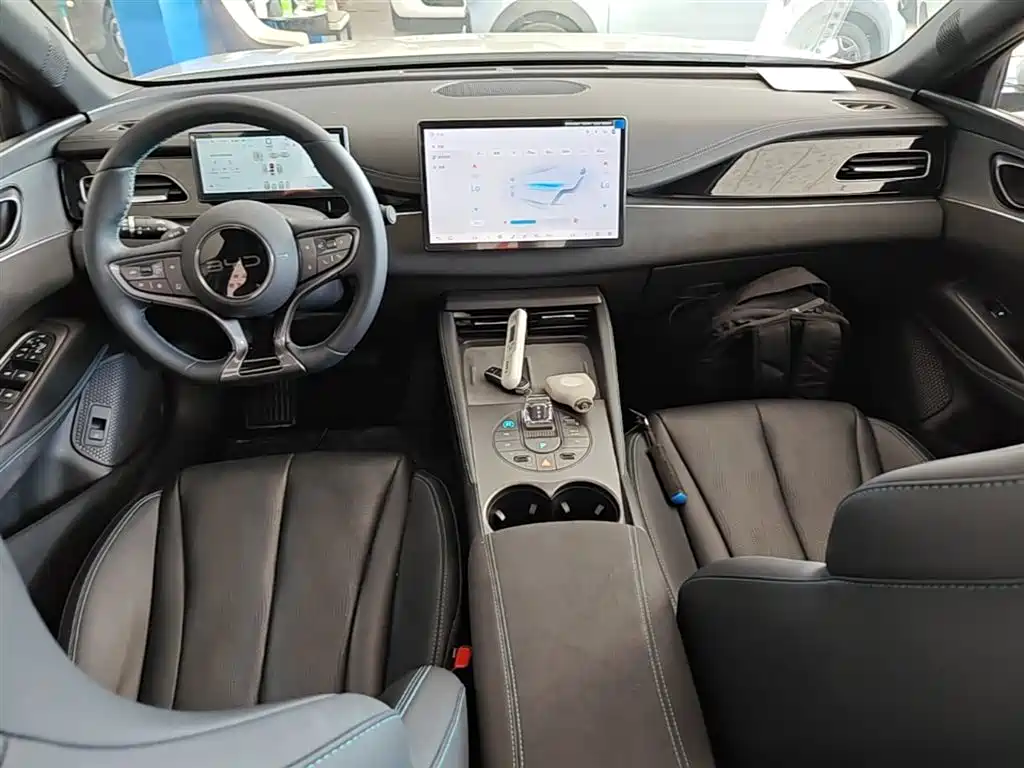 BYD Seal 06 — фото 10